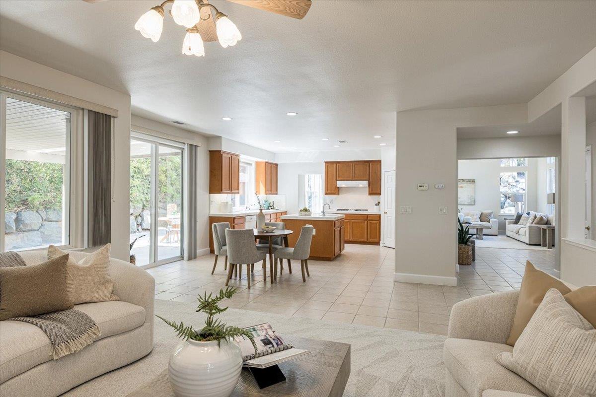 4102 Windsor Point Place