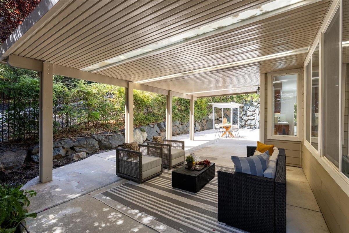 4102 Windsor Point Place