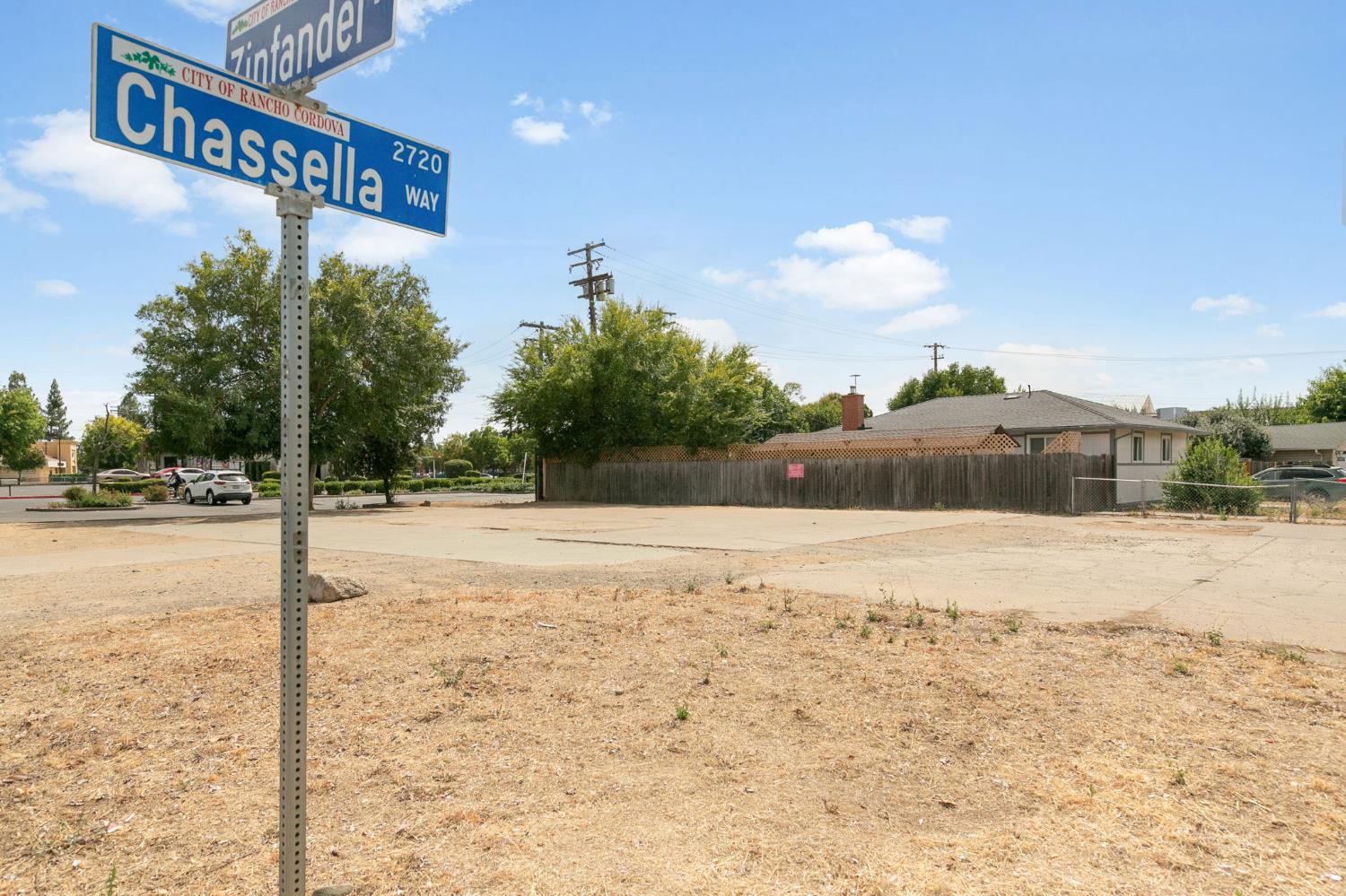 2724 Zinfandel Drive