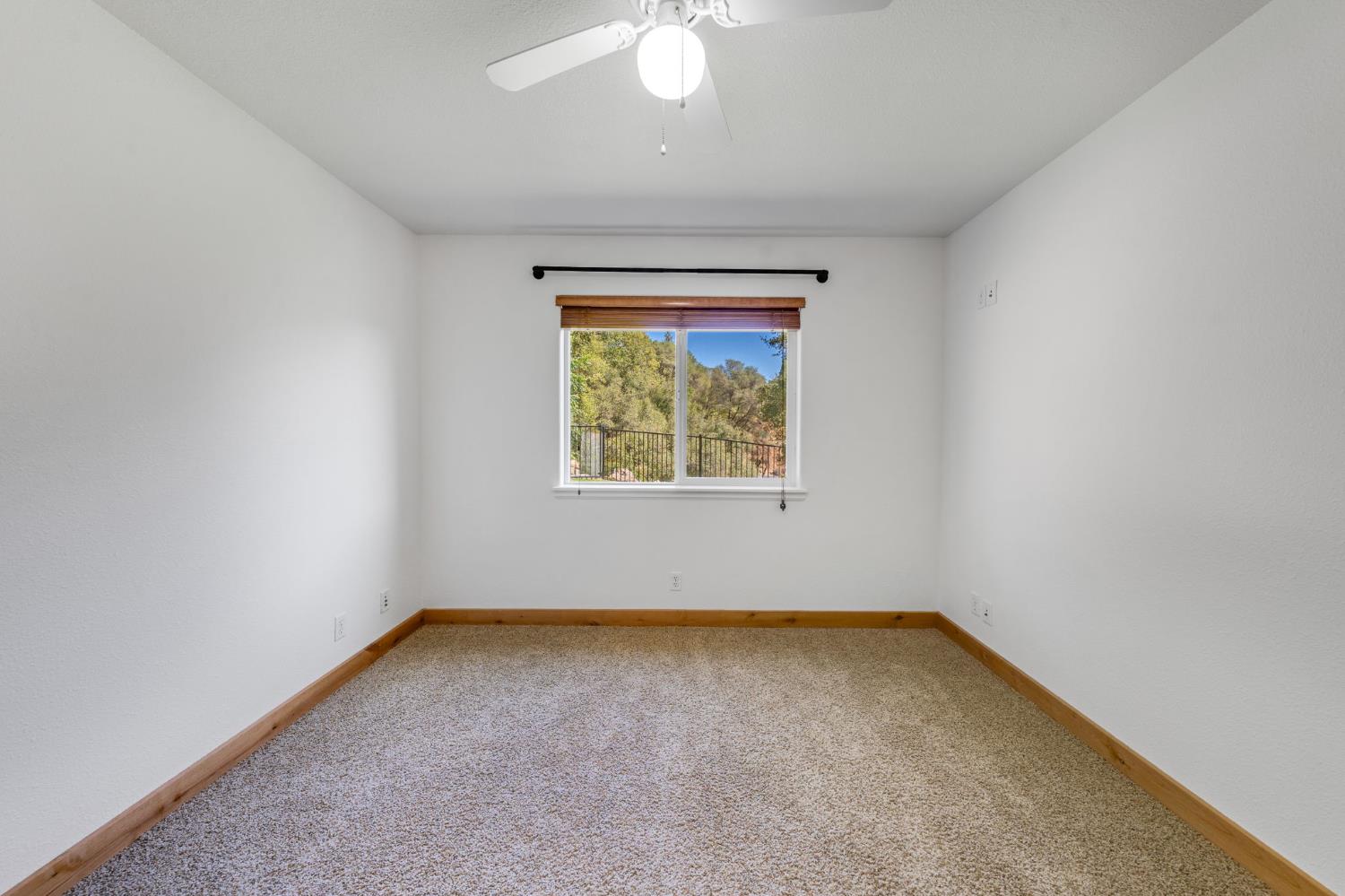 1715 Karen Way