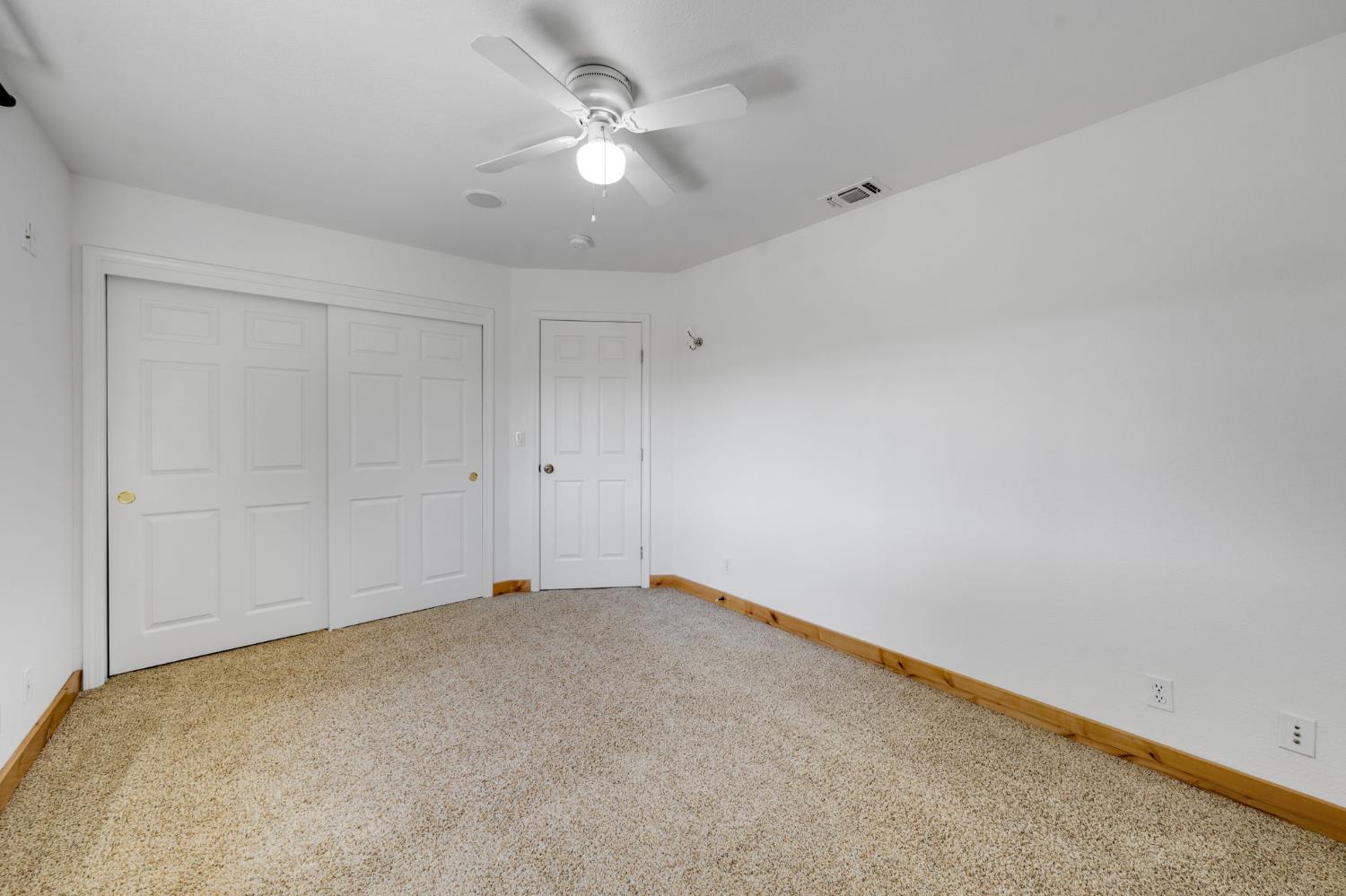 1715 Karen Way