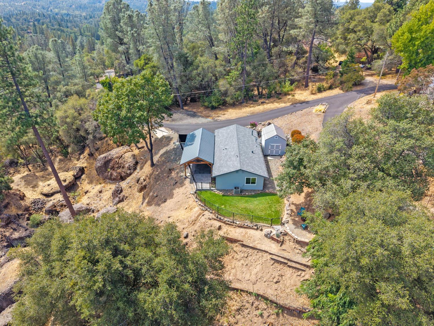 1715 Karen Way