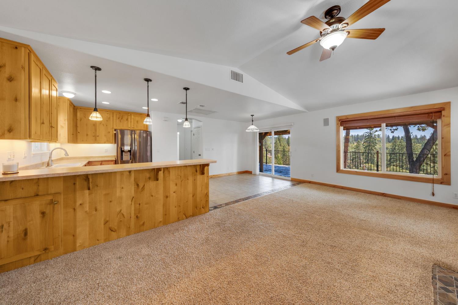 1715 Karen Way