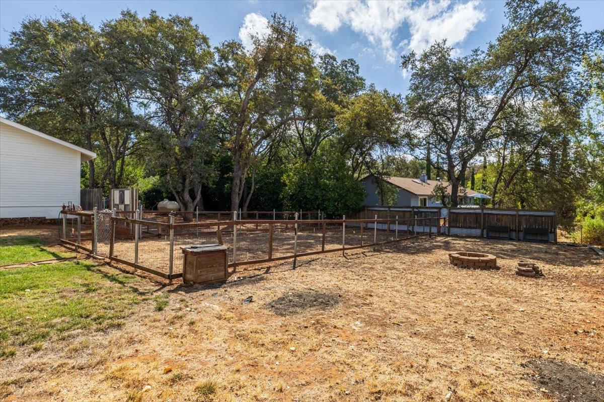 3920 Crosswood Drive