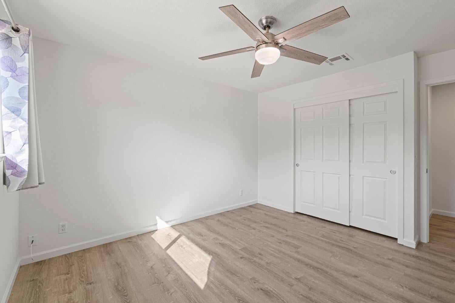 1206 Los Robles Road