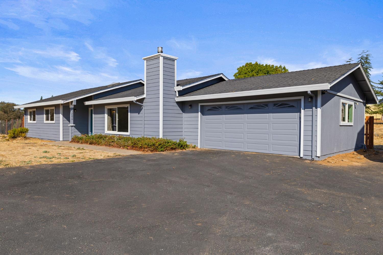 1206 Los Robles Road