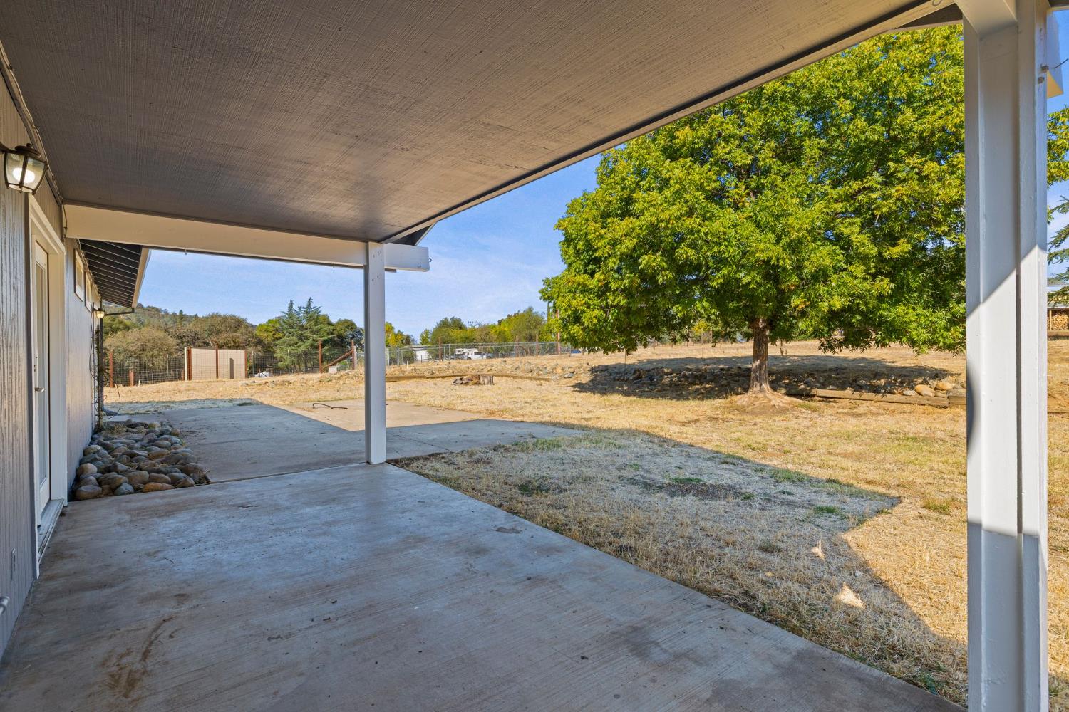 1206 Los Robles Road
