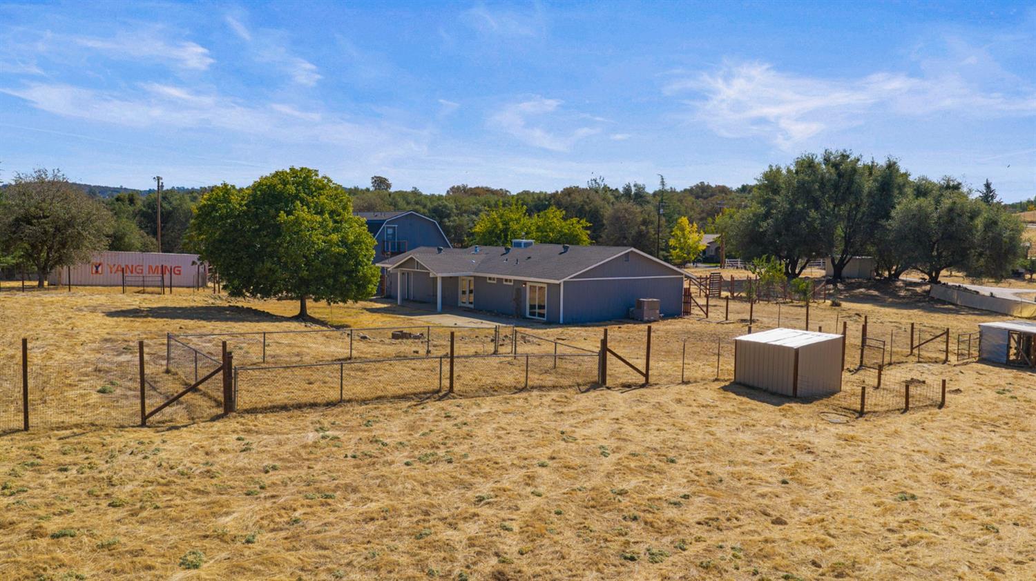 1206 Los Robles Road
