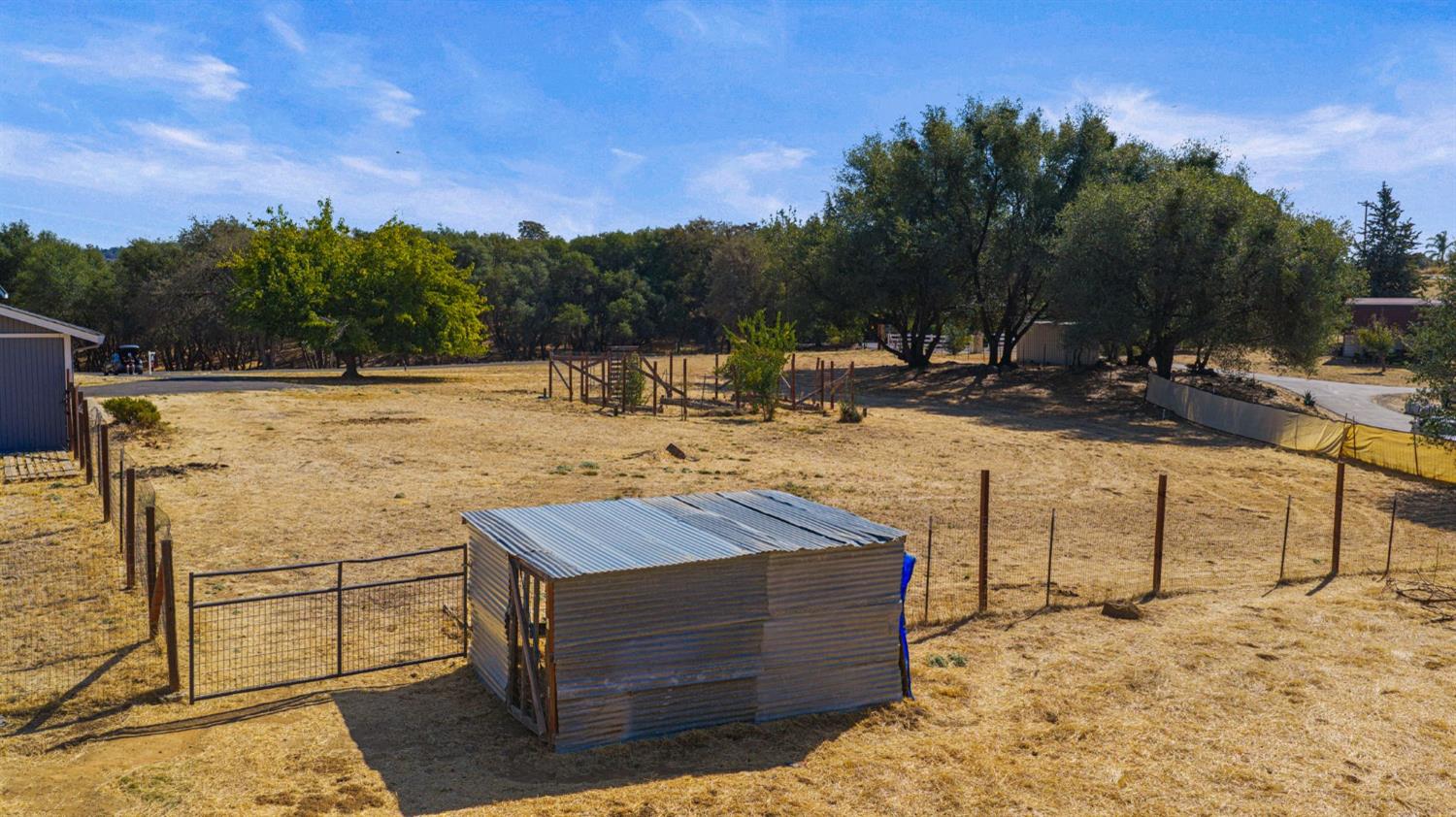 1206 Los Robles Road