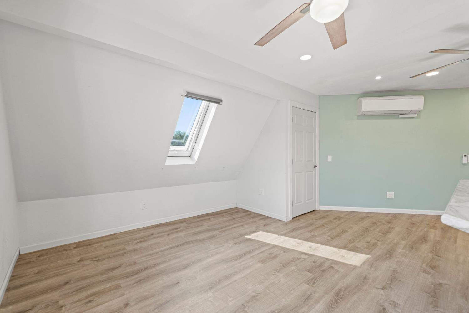 1206 Los Robles Road