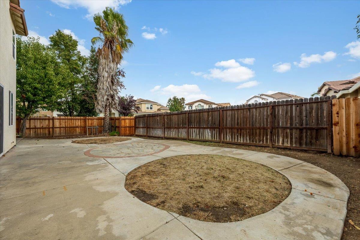 9122 Four Seasons Drive