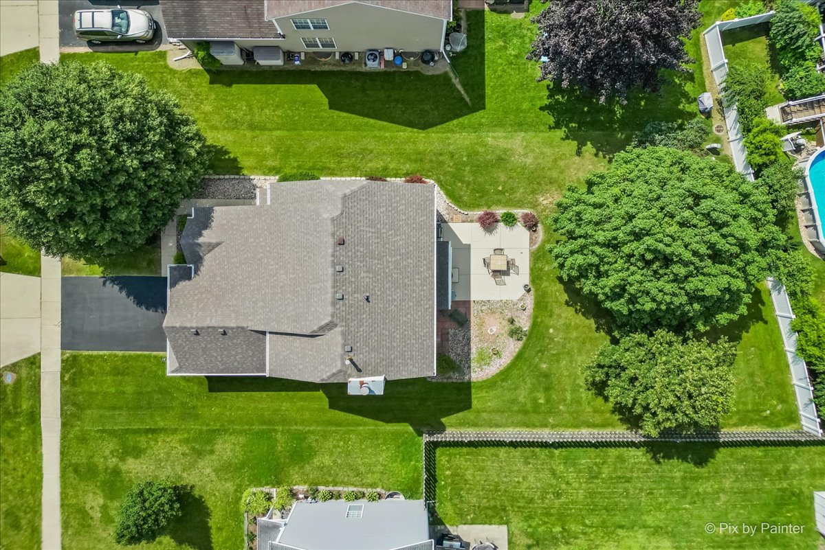328 W Harvard Circle