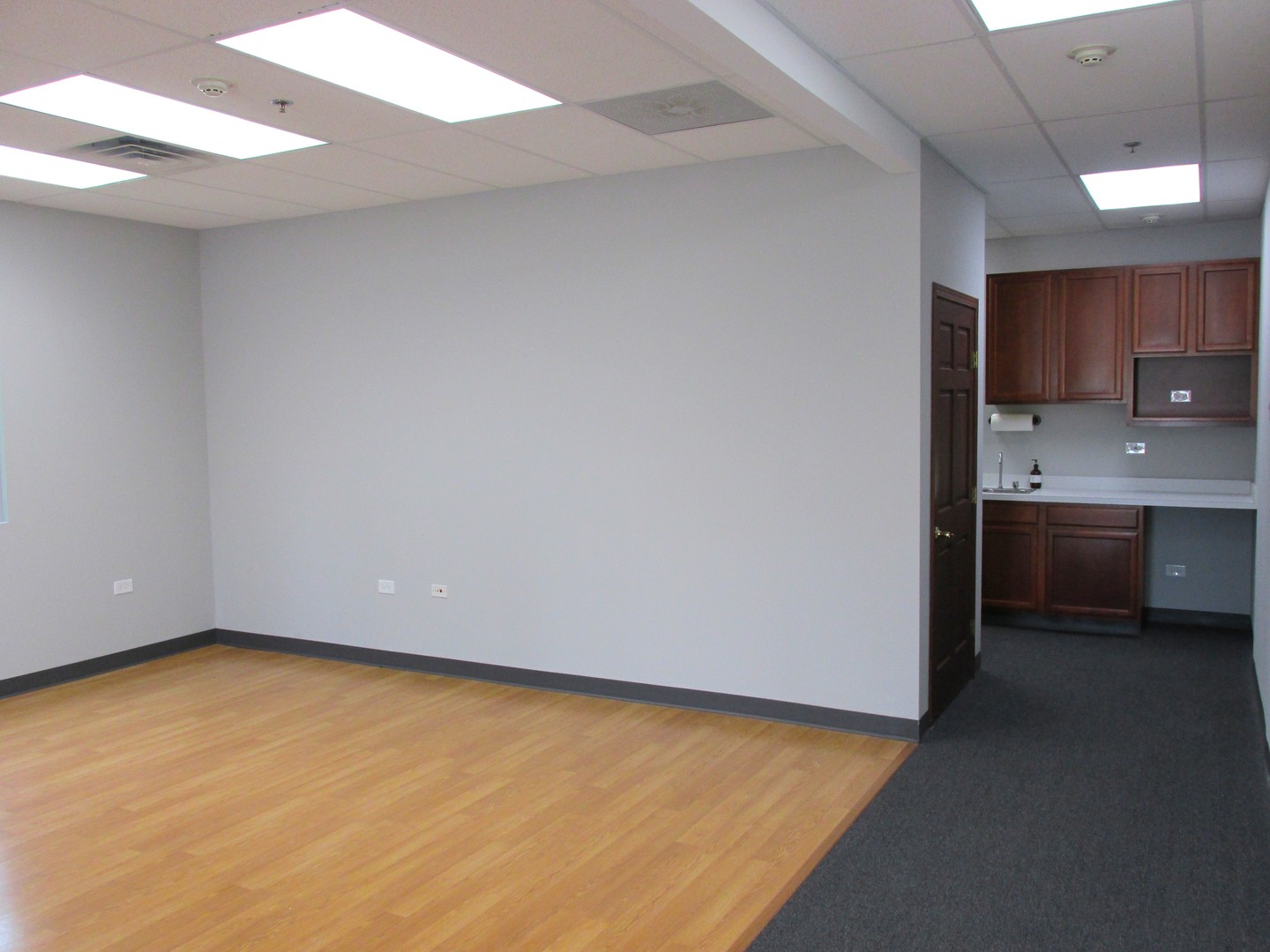 300 Stonegate Road Unit: 300