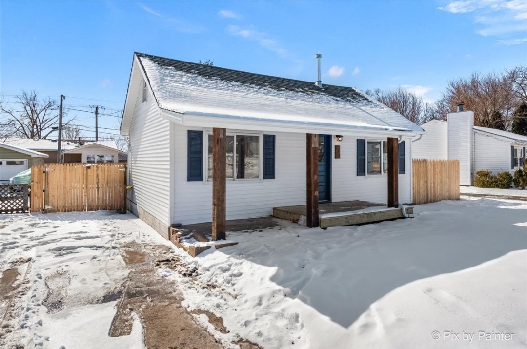 335 W Riverside Drive