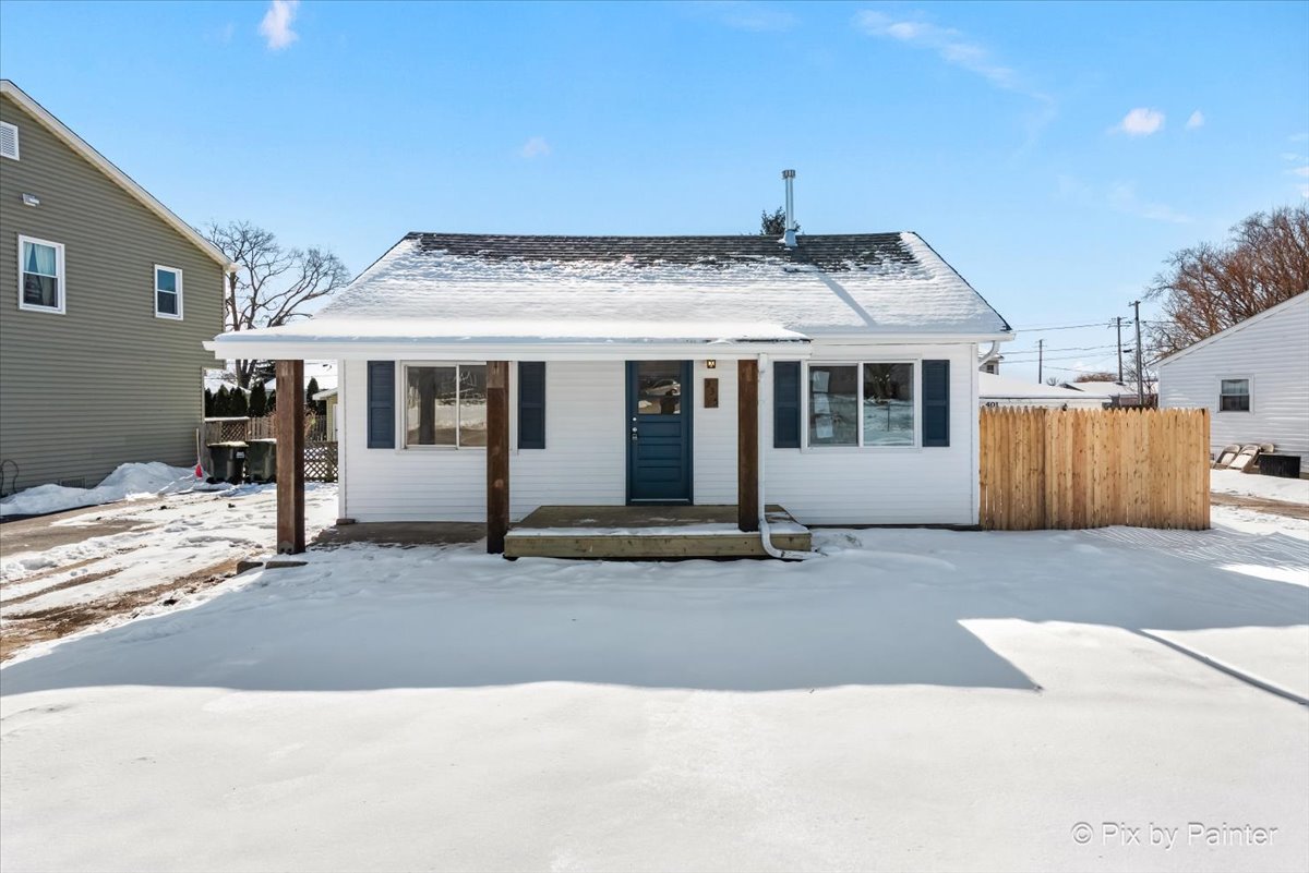 335 W Riverside Drive