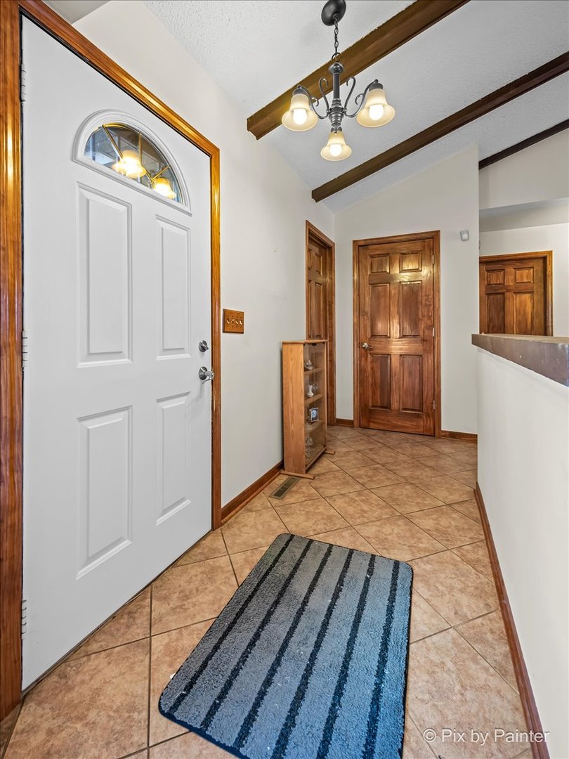 6412 Redbird Lane