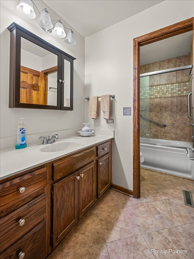6412 Redbird Lane