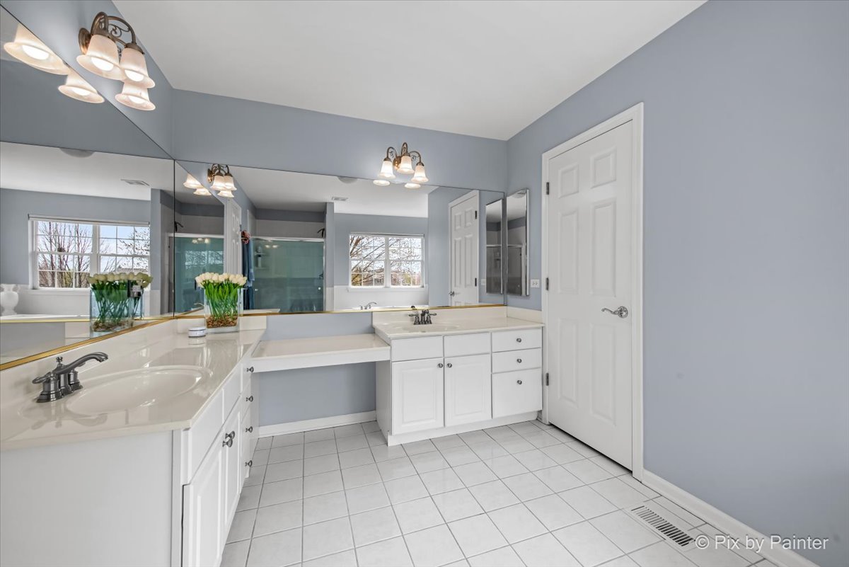 1144 Ridgewood Circle