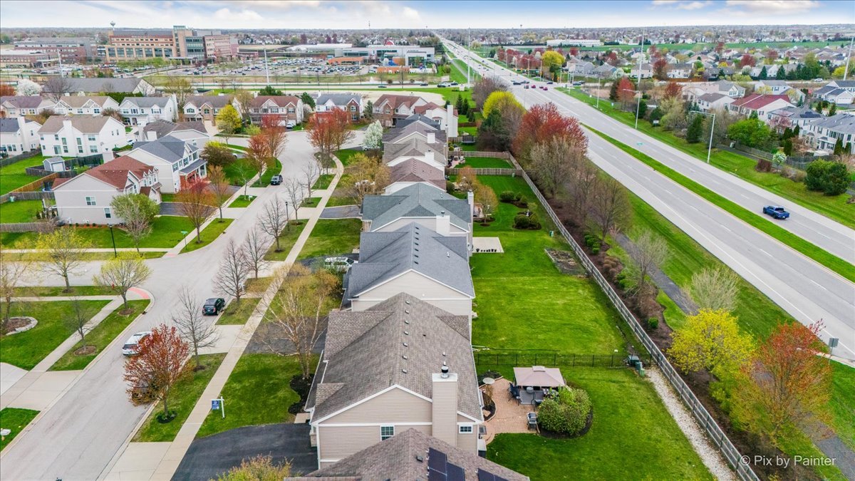 10707 Mayfield Lane