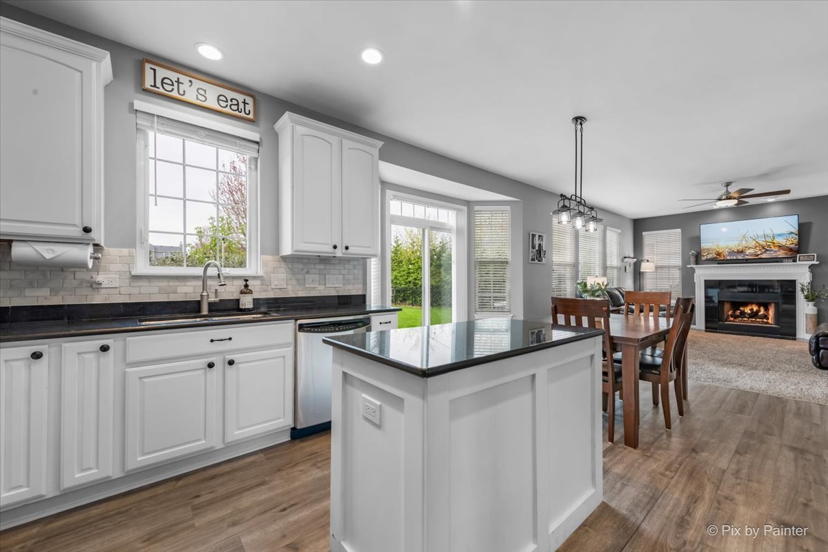 10707 Mayfield Lane