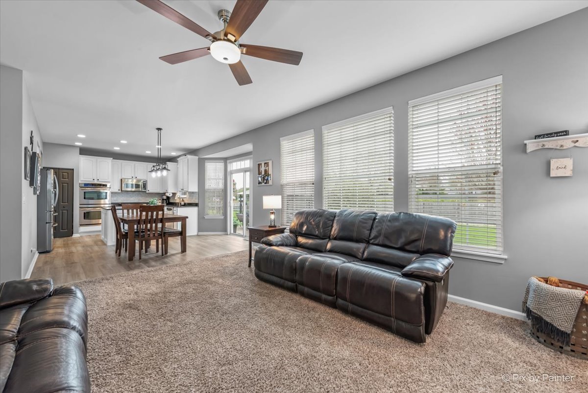 10707 Mayfield Lane