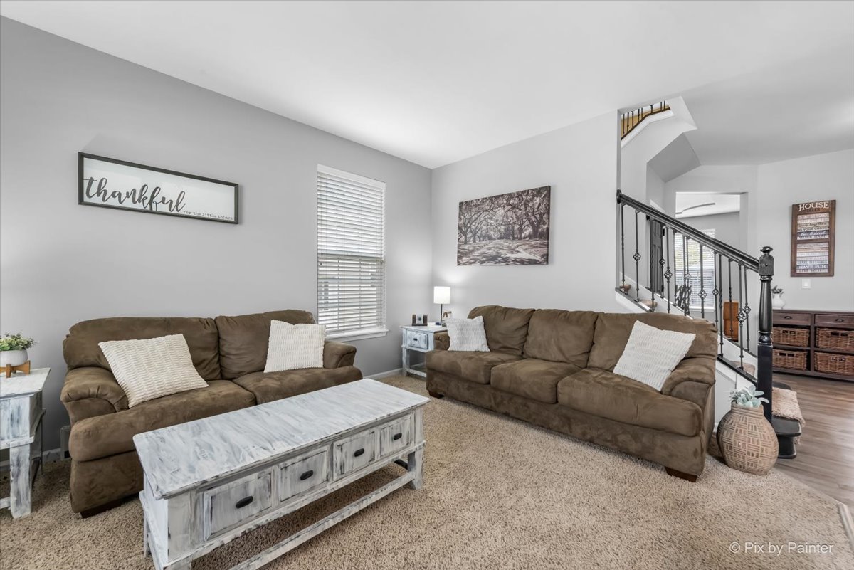 10707 Mayfield Lane