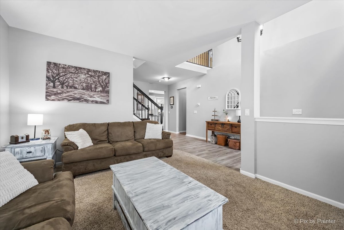 10707 Mayfield Lane