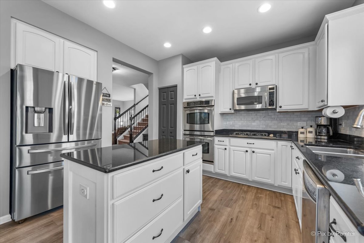 10707 Mayfield Lane