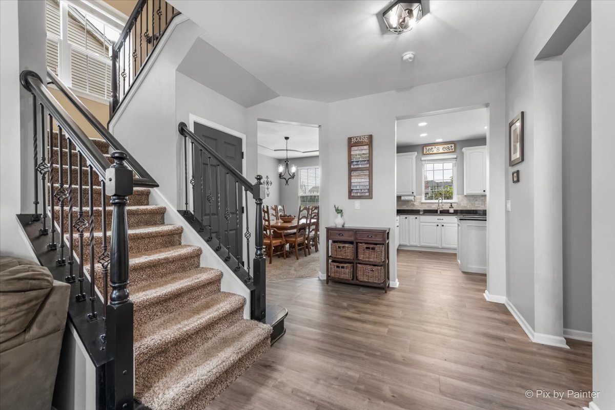 10707 Mayfield Lane