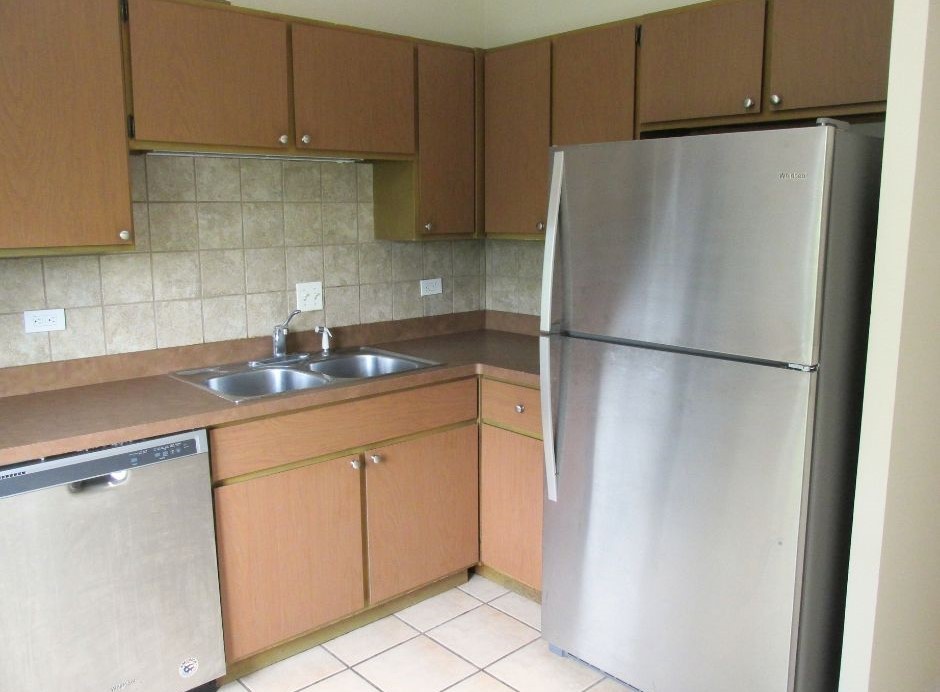 91 W Crystal Lake Avenue Unit: 2S