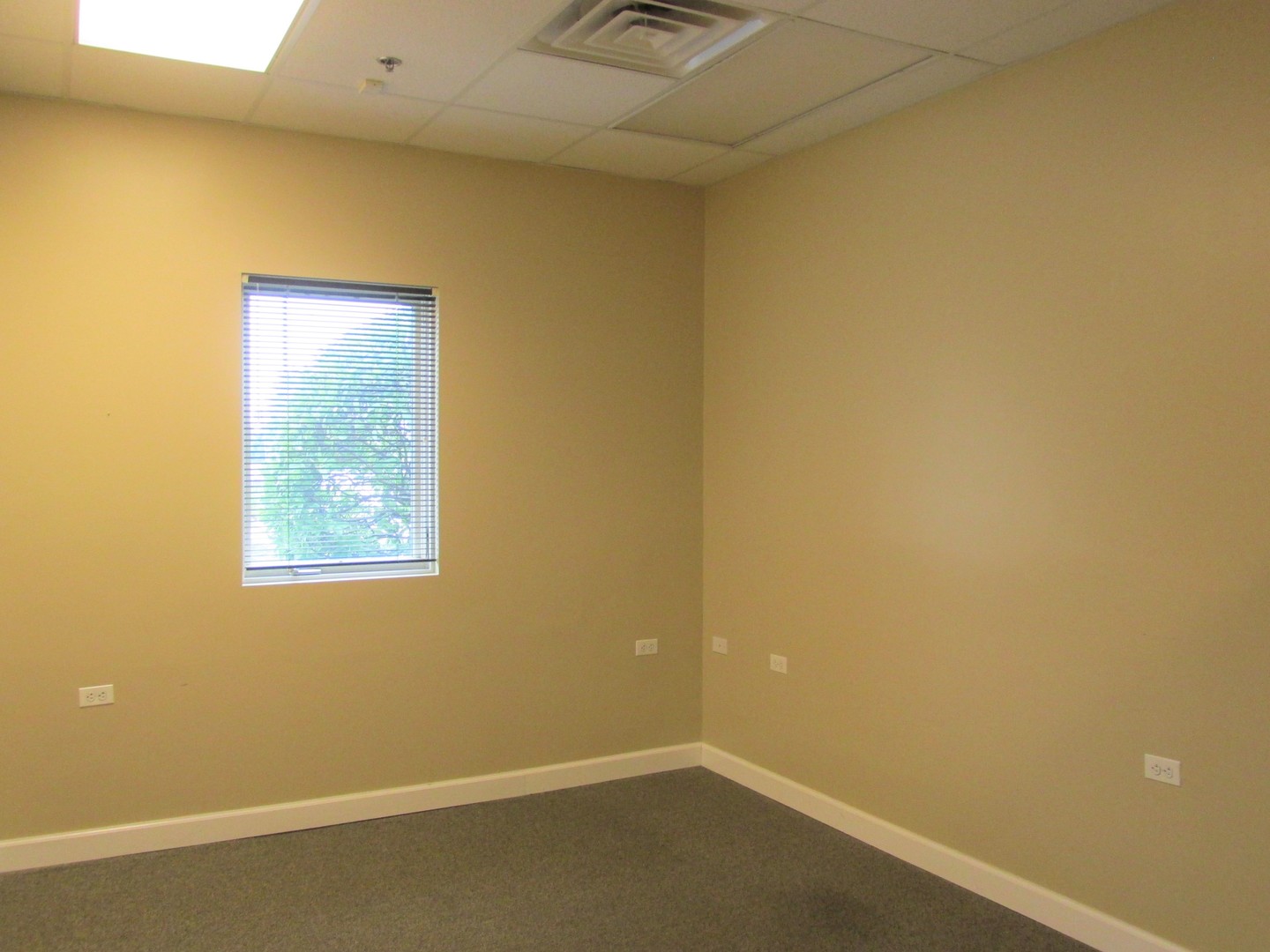 280 Stonegate Road Unit: 280