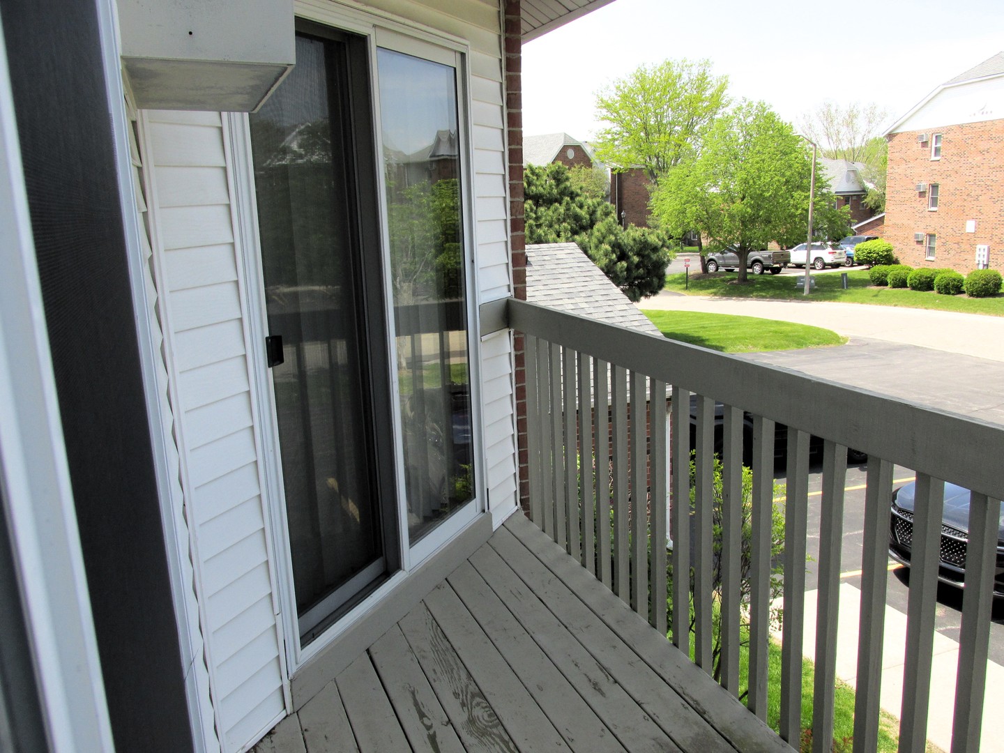 1350 CUNAT Court Unit: 2D