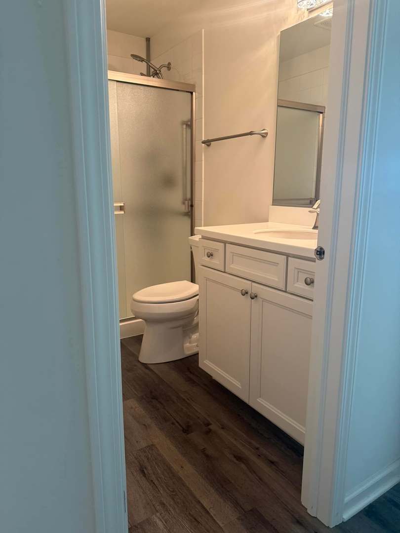 628 Florence Street Unit: 2