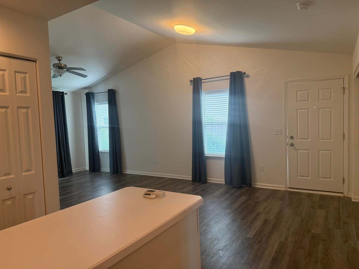 628 Florence Street Unit: 2