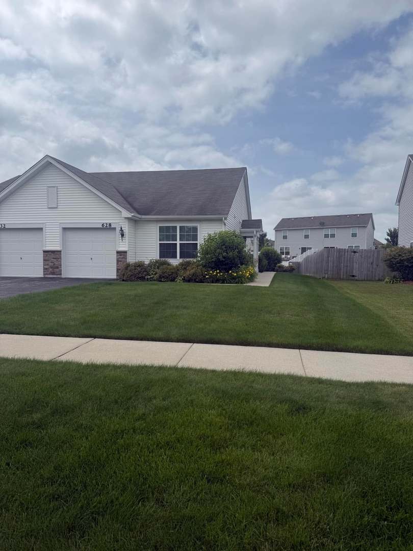 628 Florence Street Unit: 2