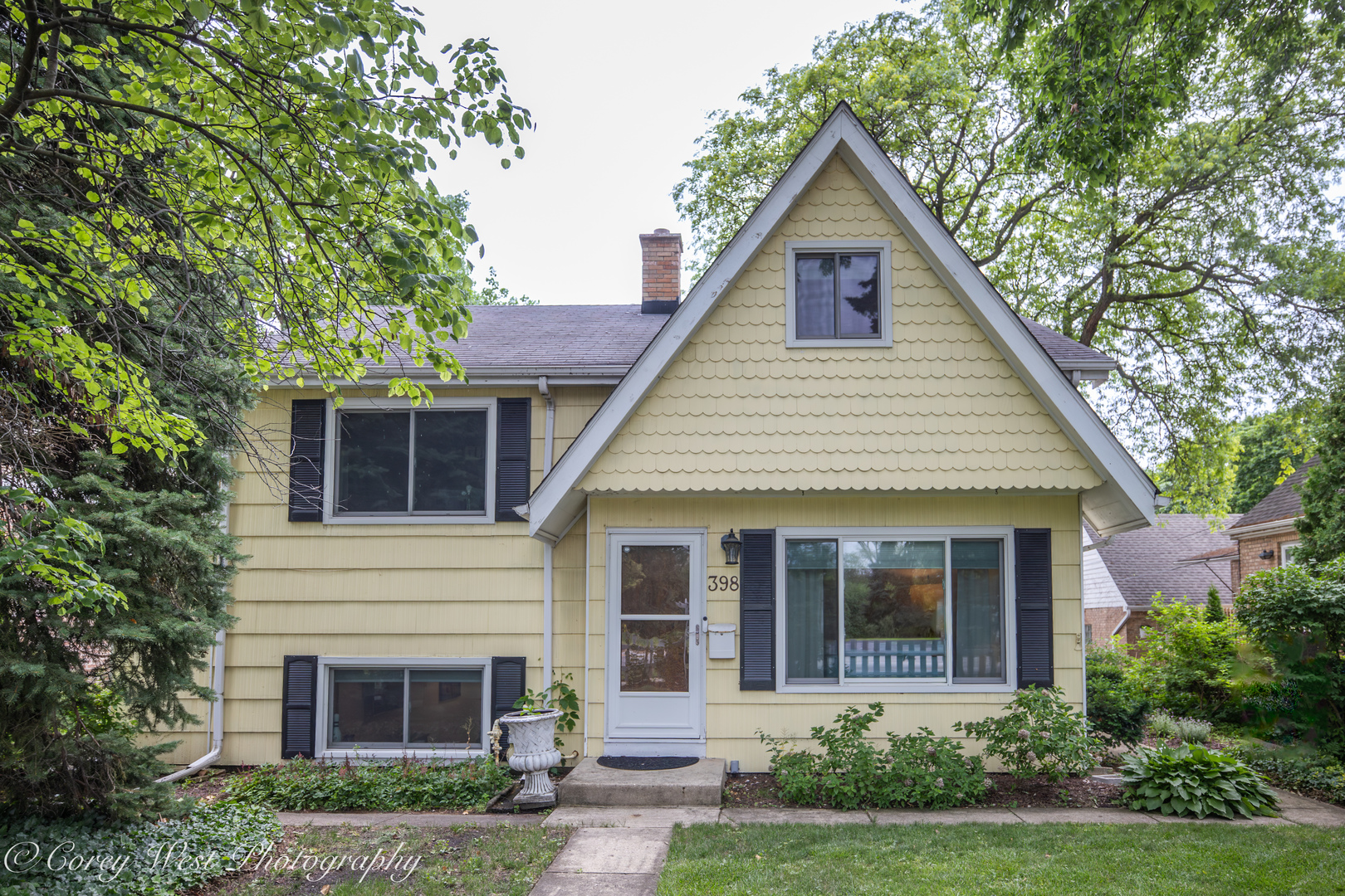 398 W Saint Charles Road