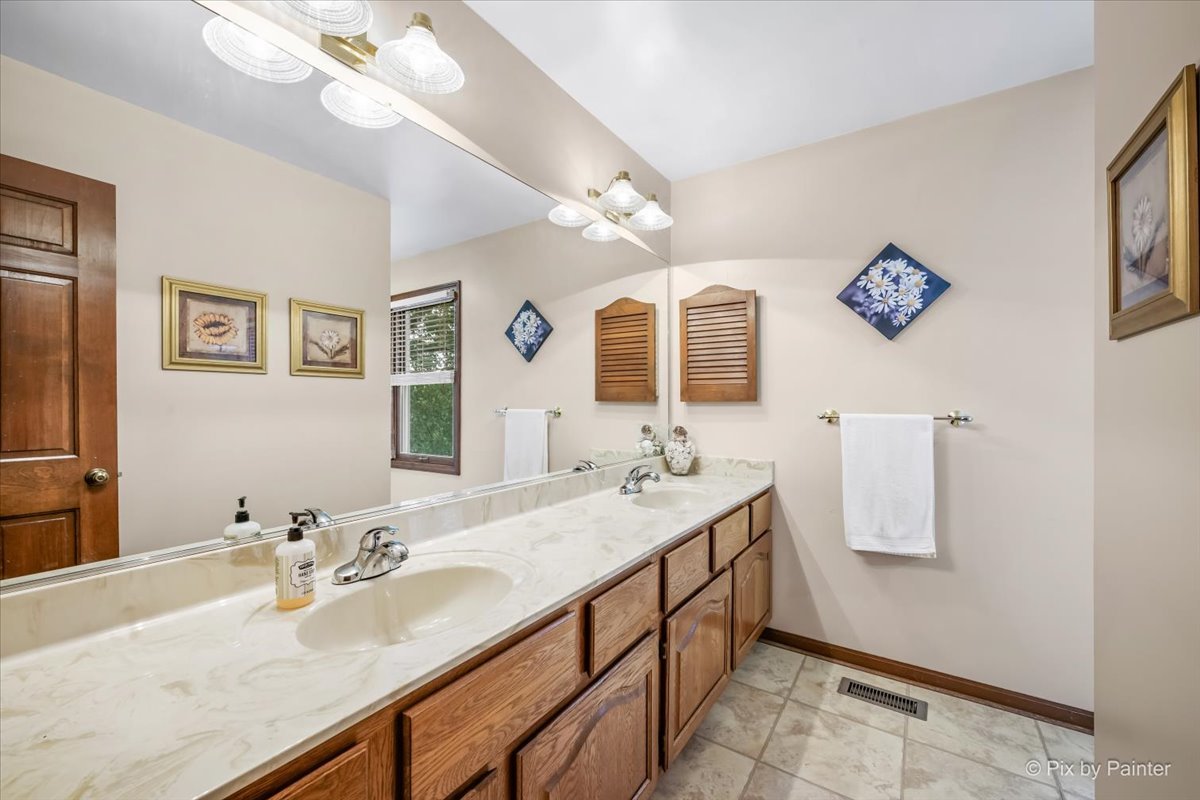 4402 FOX CREEK Drive