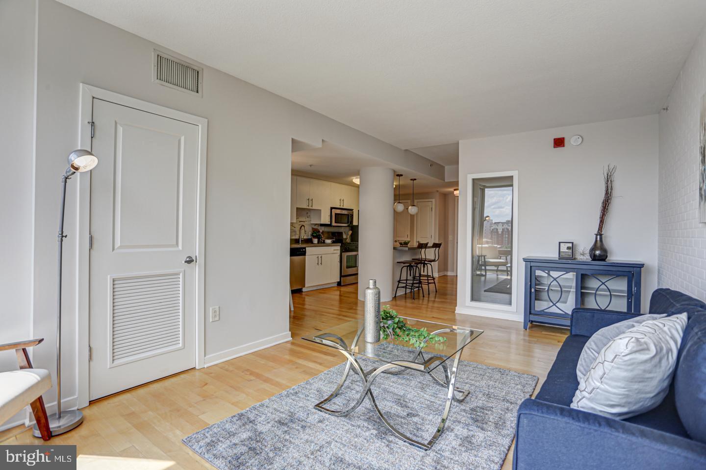 475 K St NW #717