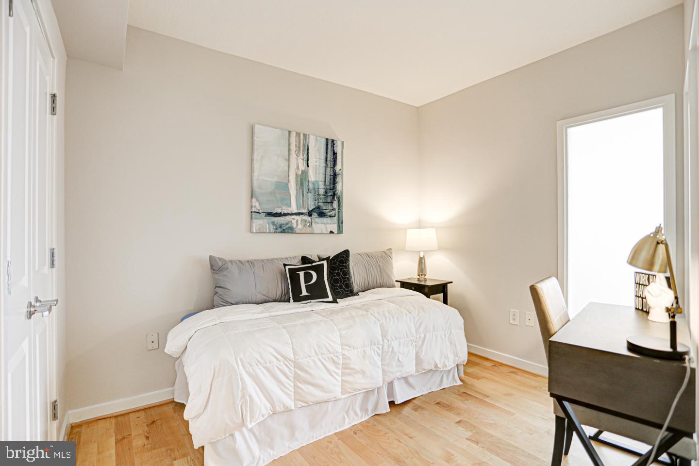 475 K St NW #717