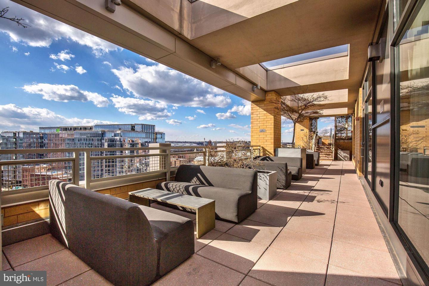 475 K St NW #717