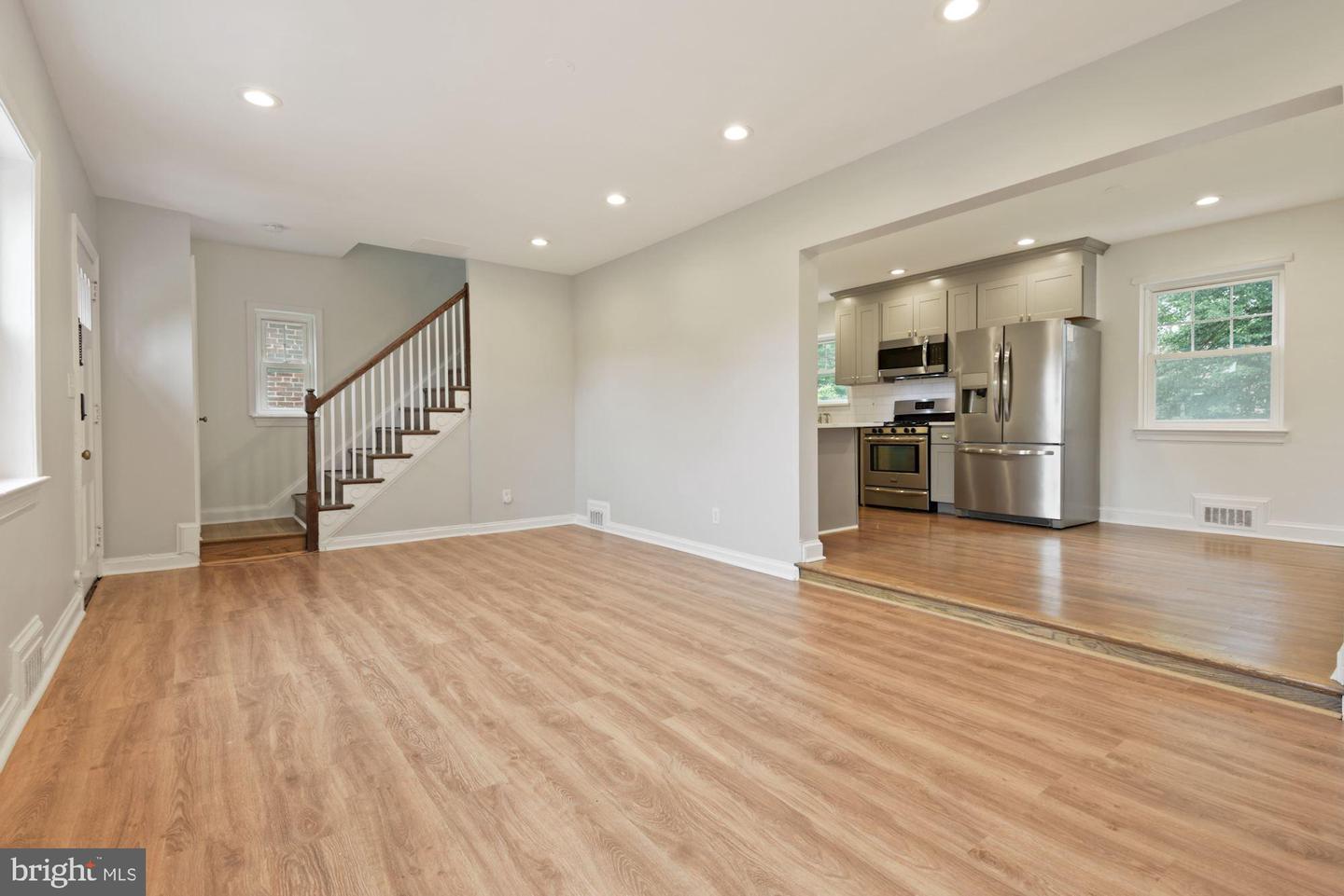 3151 Westover Dr SE