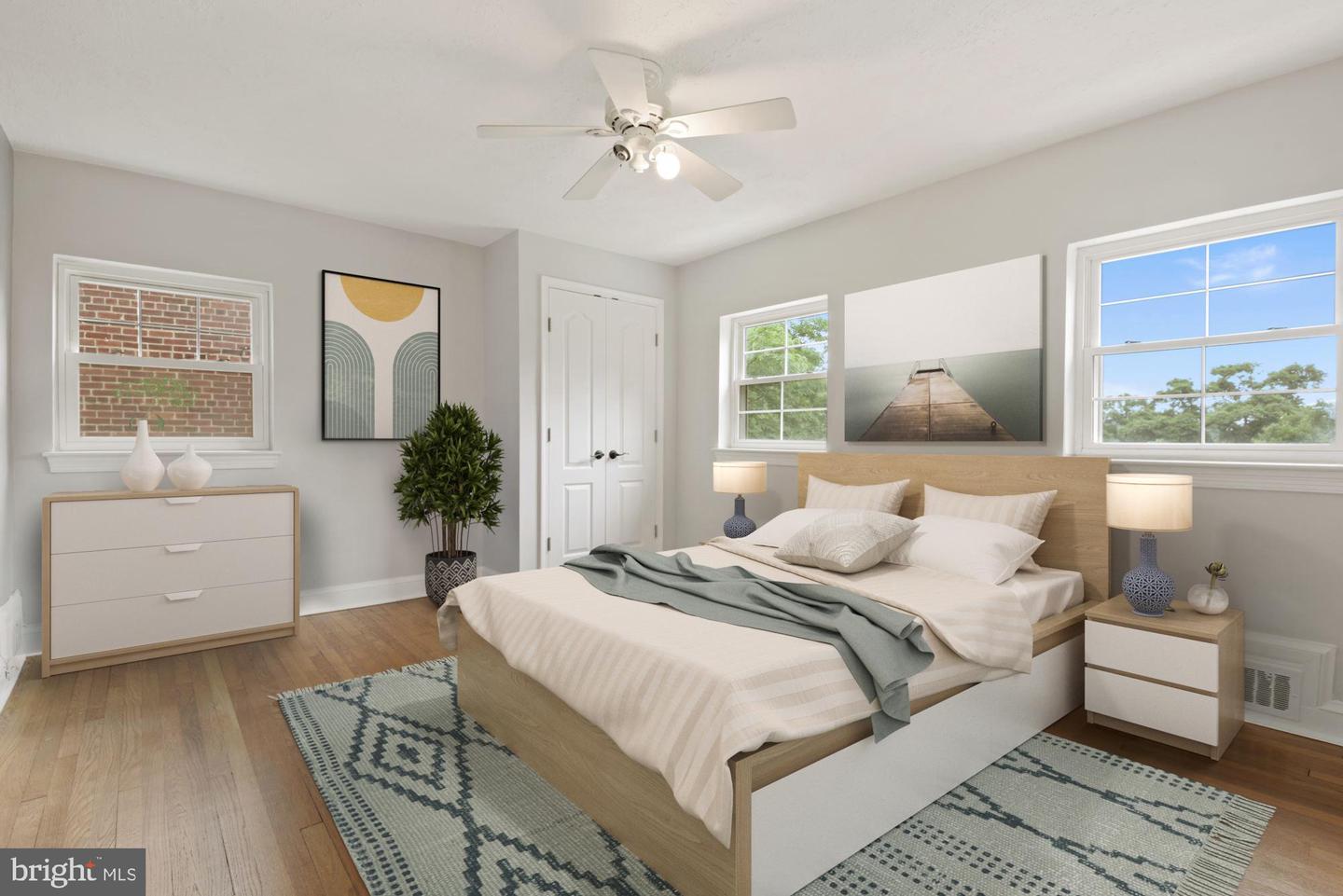 3151 Westover Dr SE