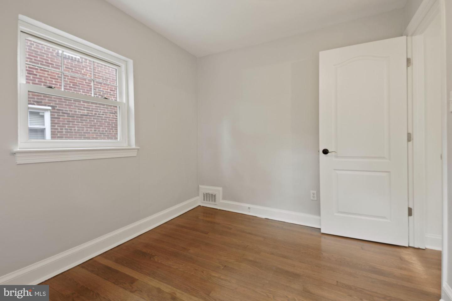 3151 Westover Dr SE