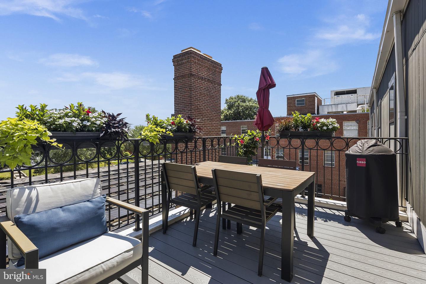 16 17th St NE #331