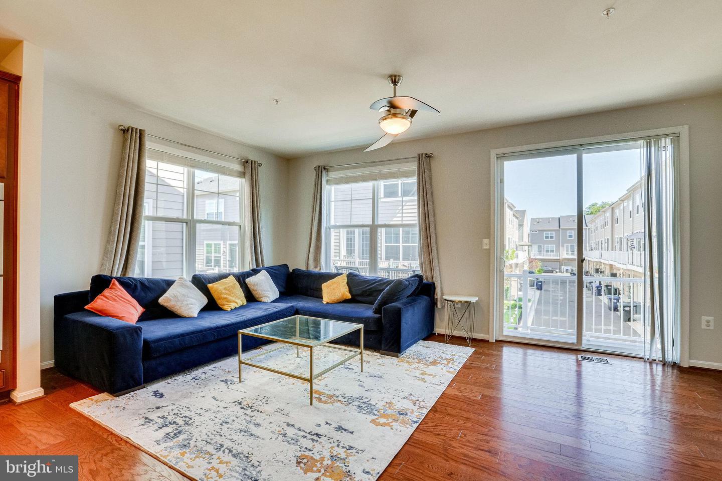 657 Anacostia Ave NE