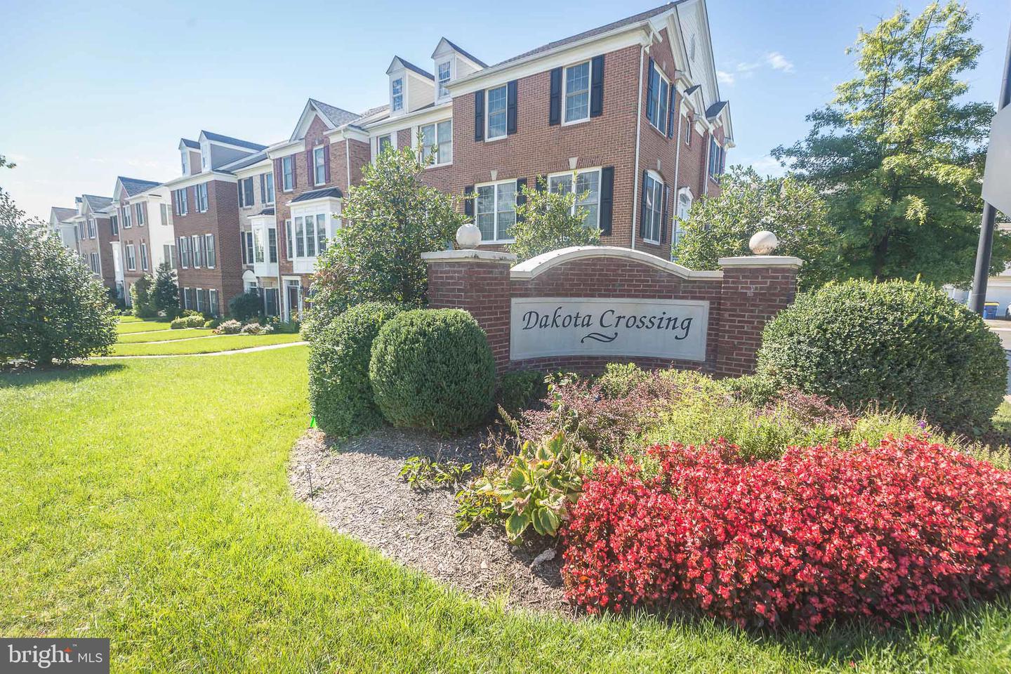 3238 Robert Clifton Weaver Way NE