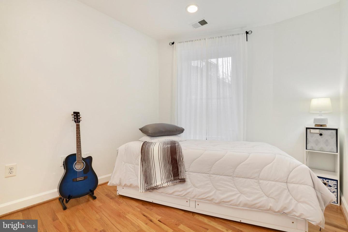 223 Florida Ave NW #3