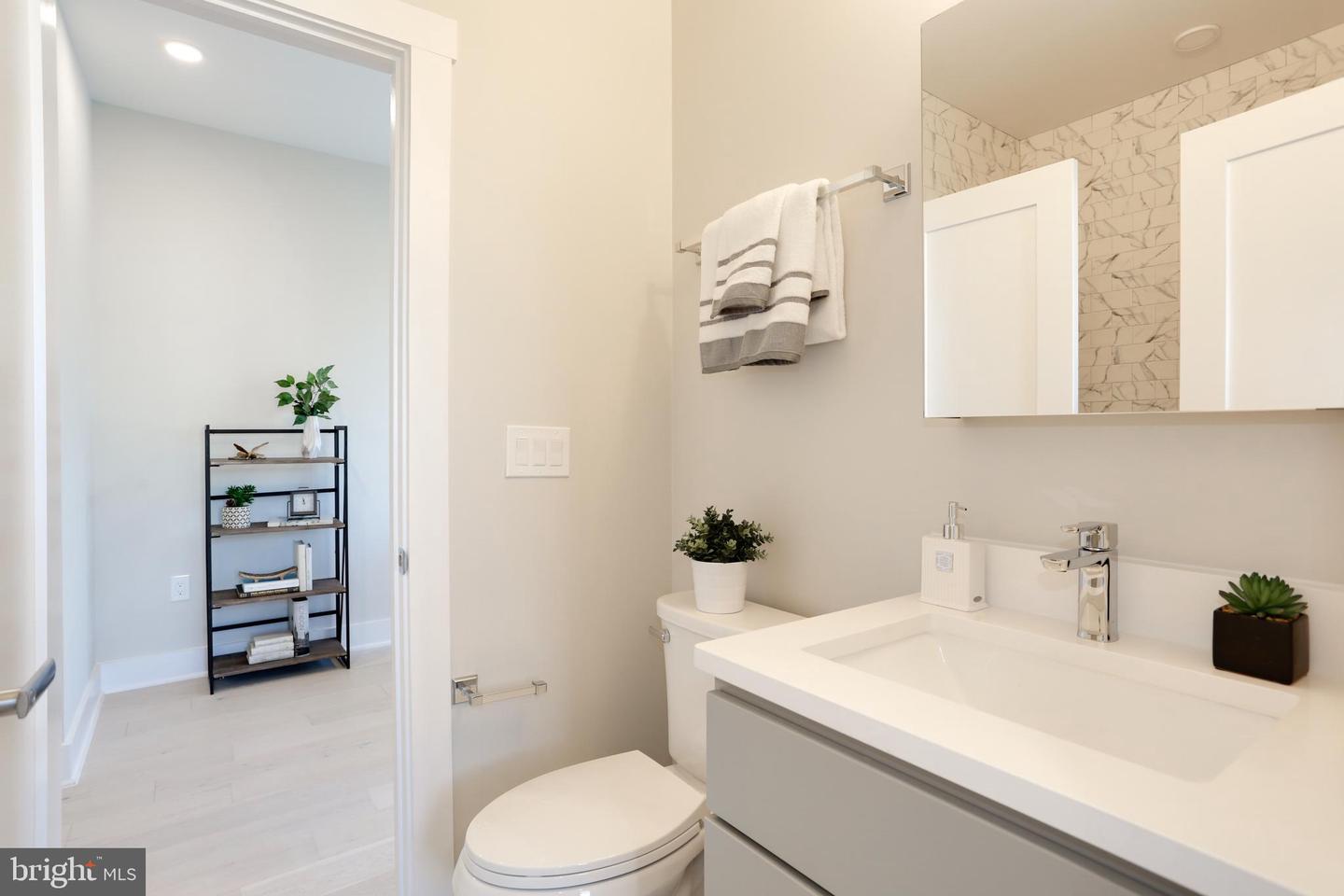 1234 Montello Ave NE #2