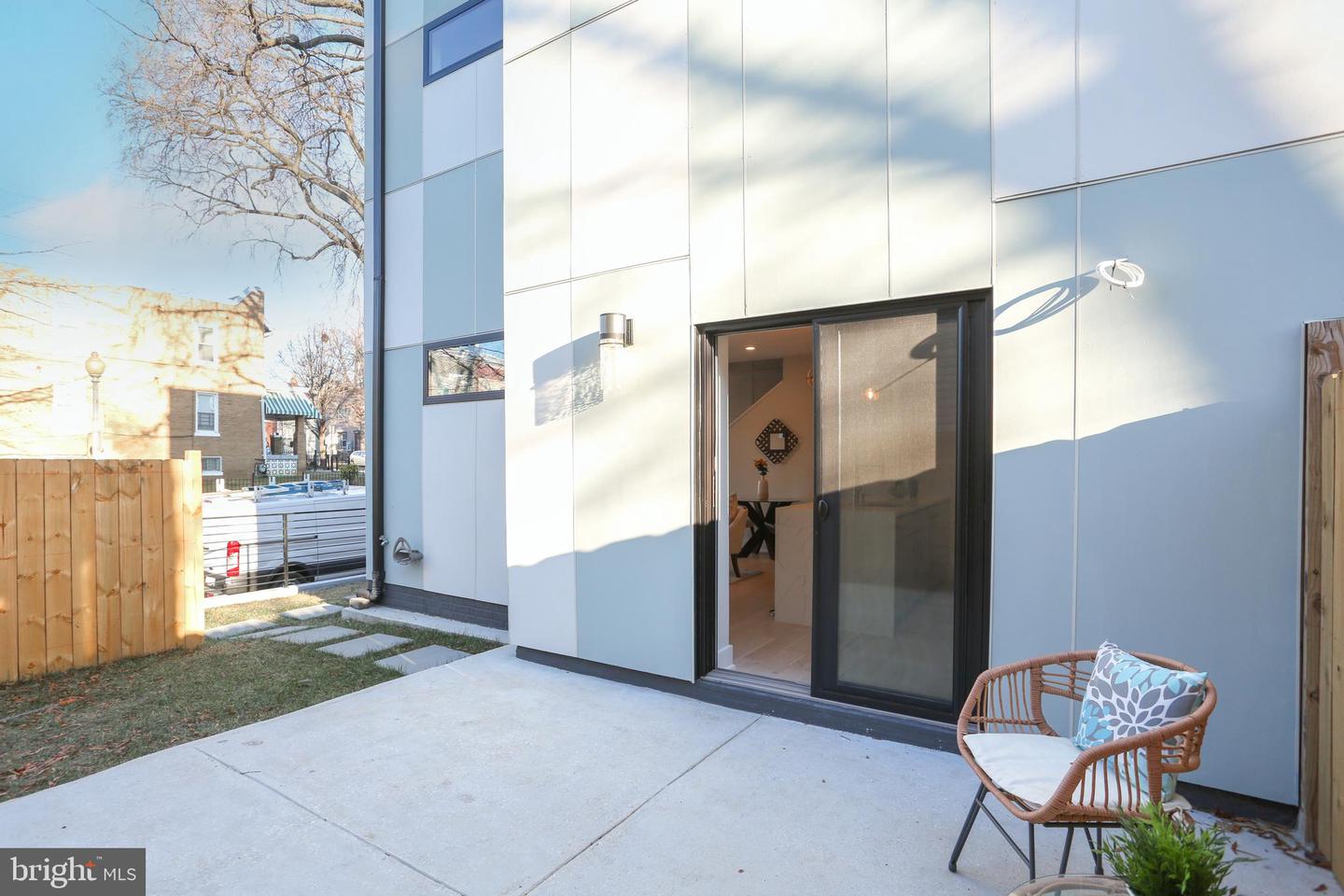 1234 Montello Ave NE #2