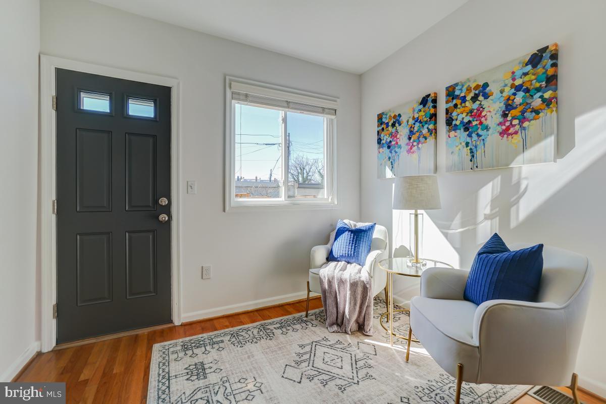 4914 Illinois Ave NW